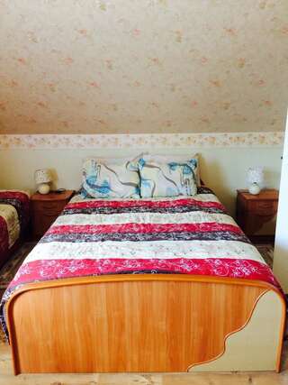 Гостевой дом Lana House Пярну Двухместный номер с двуспальной кроватью и дополнительной кроватью-3